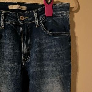 Kam  Can jeans